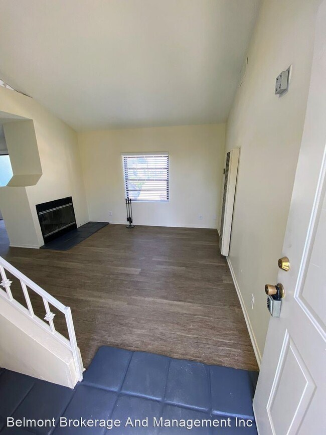 Building Photo - 292 N Lowena Dr