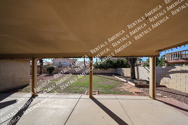 Building Photo - 6769 W Tonto Dr