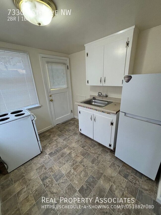 Foto del edificio - 7330 15th Ave NW