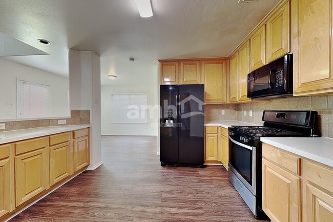Foto del edificio - 14750 Autumn Glen Ct