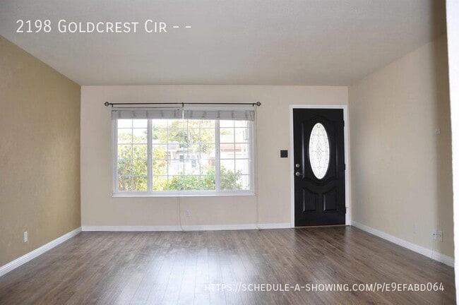 Foto del edificio - 2198 Goldcrest Cir