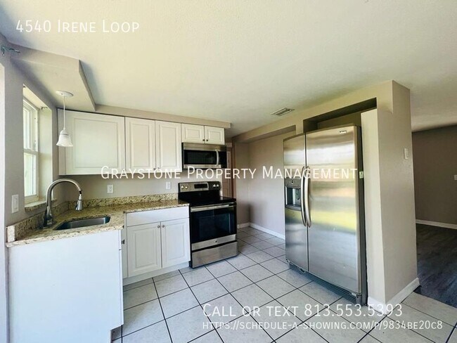 Foto del edificio - 4540 Irene Loop