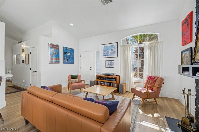 Foto del edificio - 679 Scenic Tierra Ln