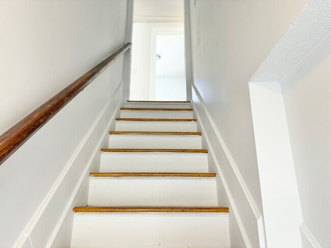 Foto del edificio - 261 Hillside Ave