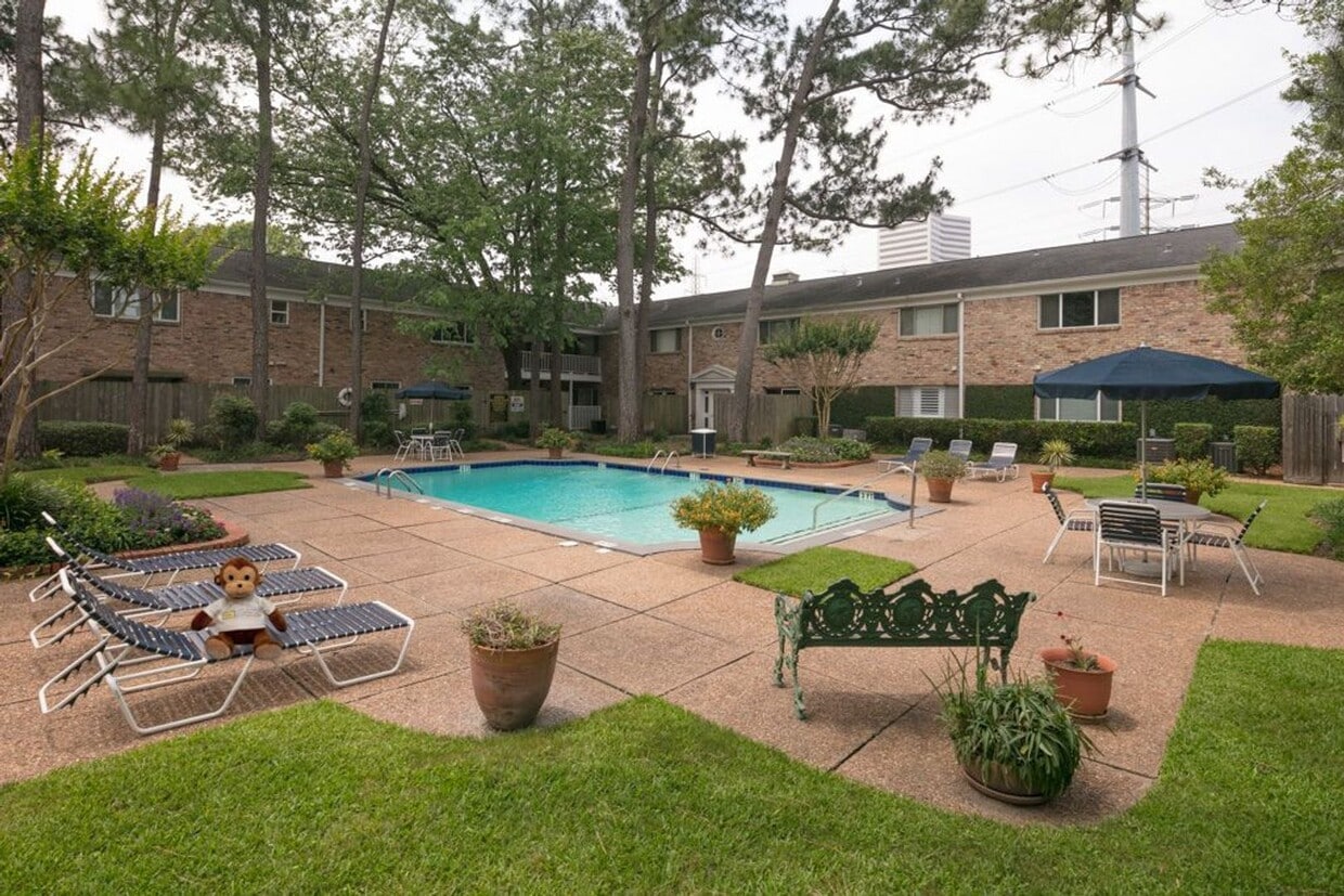 Move-in Ready Home for Lease by The Galleria! - Move-in Ready Home for Lease by The Galleria!