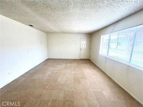 Building Photo - 16214 Juniper St