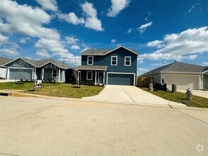 Building Photo - 16477 Blossom Grv Dr