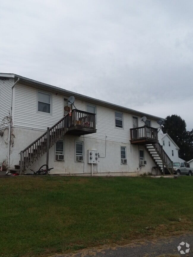 Building Photo - 95 Spruce Run Rd