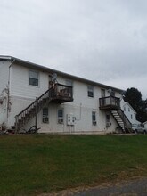 Building Photo - 95 Spruce Run Rd