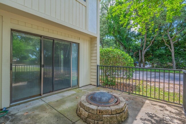 Building Photo - 3861 Indian Trail