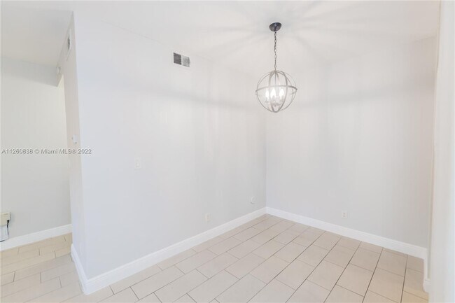 Foto del edificio - 820 Cypress Park Way