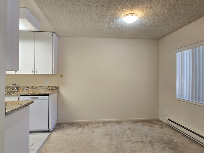 Foto del edificio - 505 Cypress Point Dr