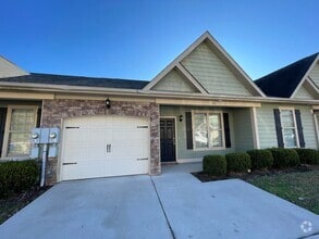 Building Photo - 518 Scenic Dr