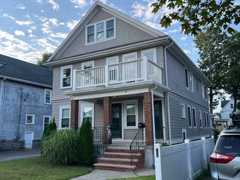 Building Photo - 47 Dyer Ave