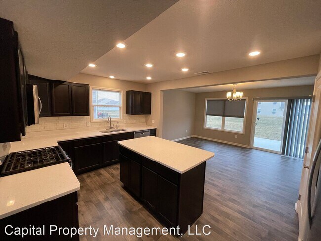 Building Photo - 4 br, 2.5 bath House - 4975 Halsley Ct