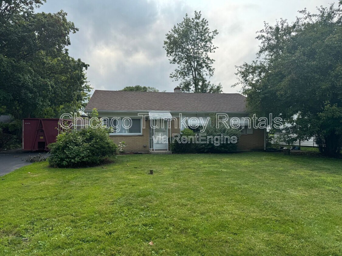Primary Photo - 15444 Albany Ave