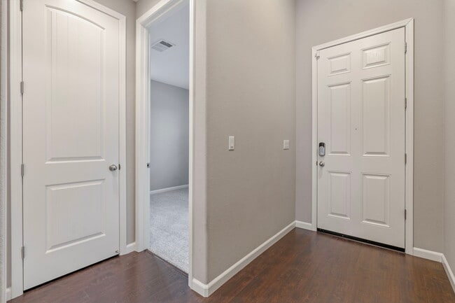 Entry/Bedroom 3 - 6527 Angels Orchard Dr
