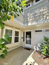 Building Photo - 32 Wetstone