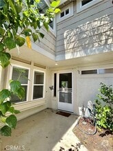 Building Photo - 32 Wetstone