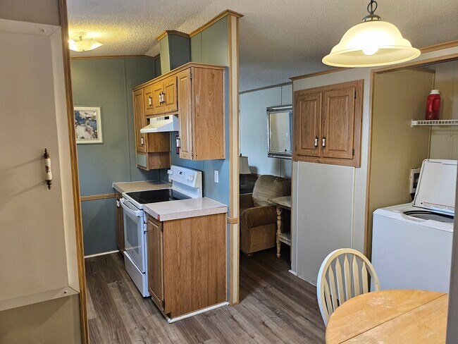 Foto del edificio - 279 Tricycle Hill Ln