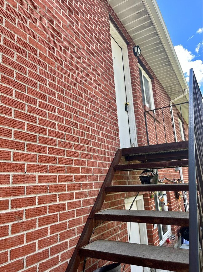 Foto del edificio - 1909 Black