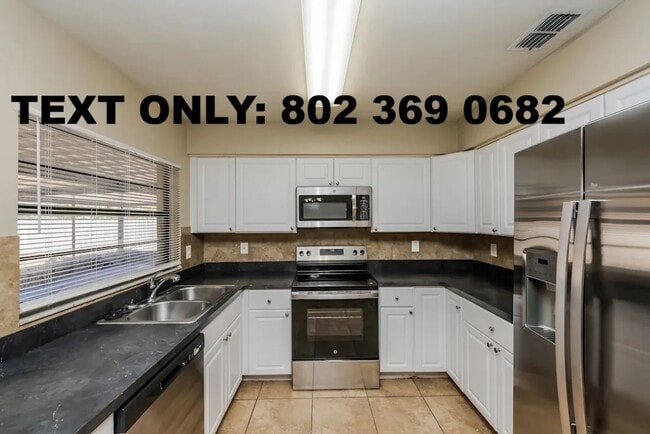 Building Photo - 1214 Letona Ln