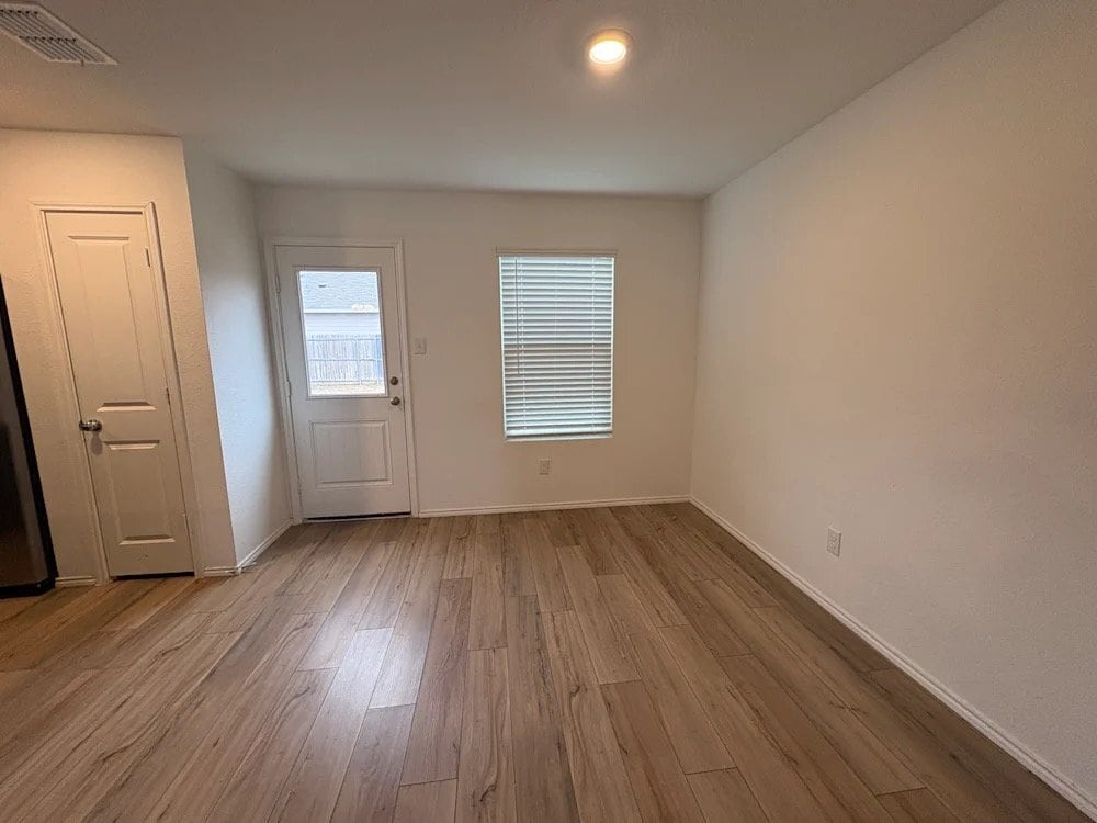 Foto del edificio - 10914 Stinson St