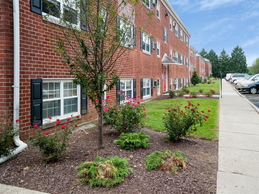 Society Hill Apartments photo 5