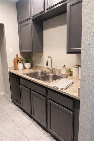 Foto del edificio - 5620 Live Oak St