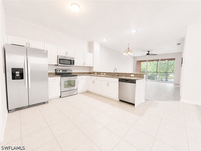 Foto del edificio - 10020 Heather Ln