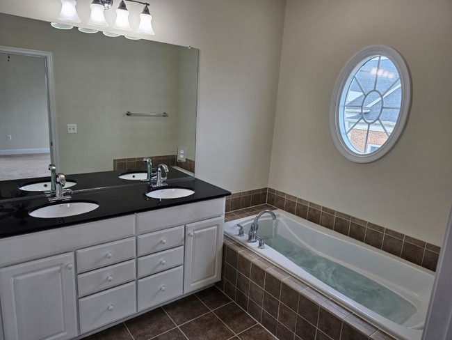 Photo - 2325 Brookmoor Ln Apartment