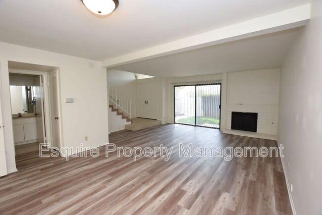 Building Photo - 2032 Birchdale Ct