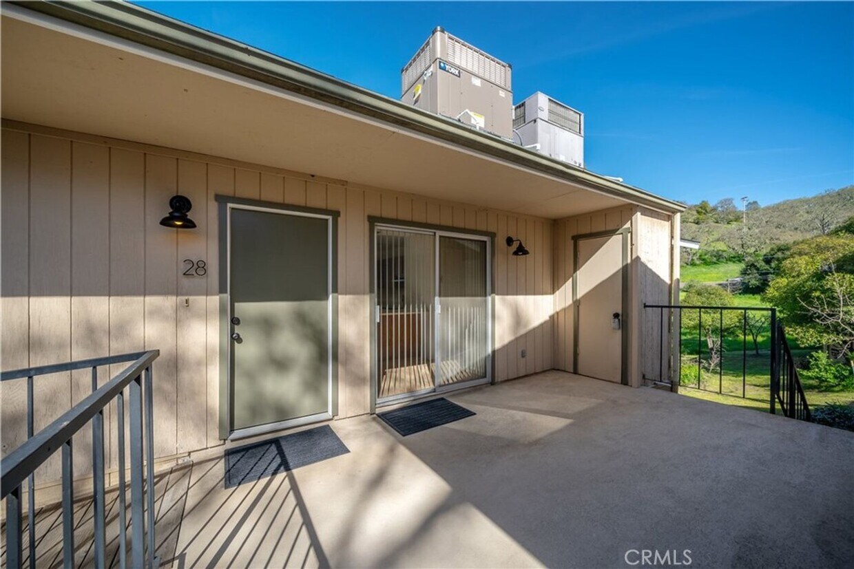 5525 Capistrano Ave Unit 28, Atascadero, CA 93422 Condo for Rent in