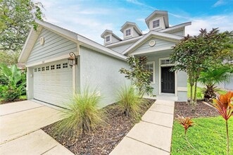 Building Photo - 15121 Searobbin Dr