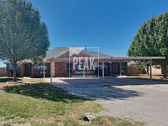 Primary Photo - Beautiful Home for Rent in Weatherford TX