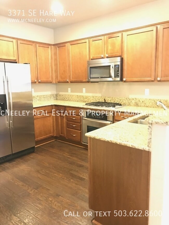 Foto del edificio - 3371 SE Hare Way