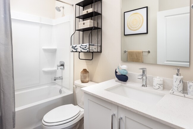 Building Photo - Cyrene at MiraBay