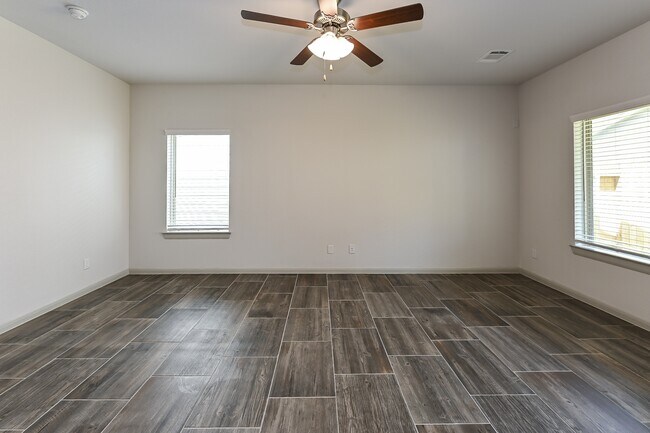 Building Photo - 7951 Tuscan Cypress Dr