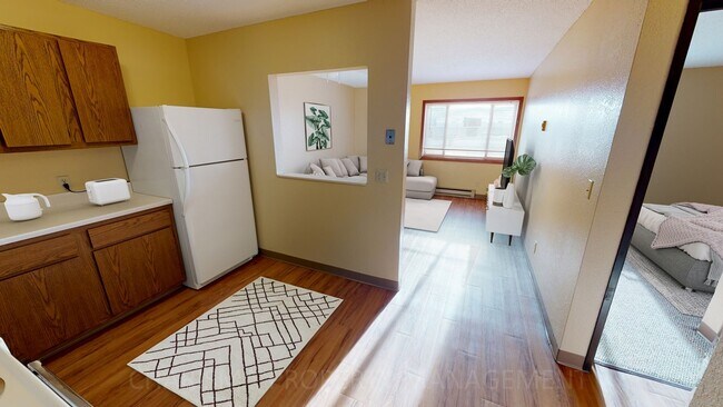 Foto del edificio - 814 E Highway 44