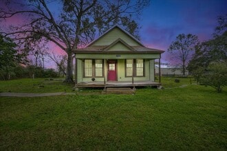 Building Photo - 7035 Iowa Colony Blvd