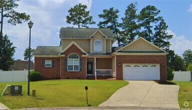 Building Photo - 1612 Middle Creek Cir