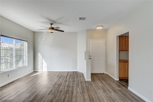 Building Photo - 6908 Indian Chief Dr