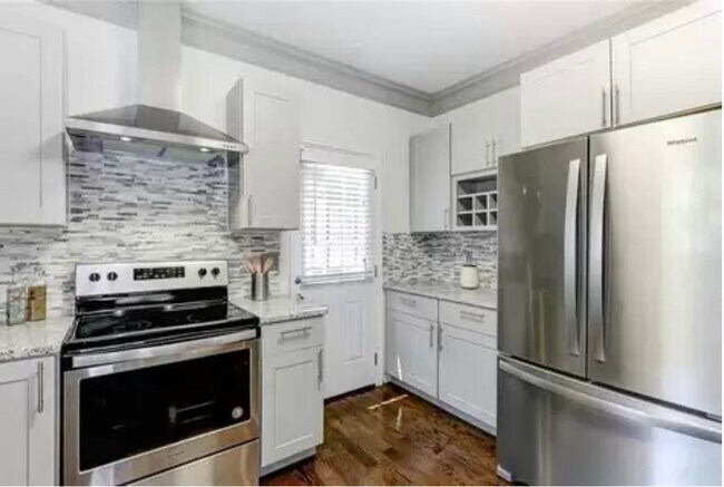Foto del edificio - 506 Chappell Rd NW
