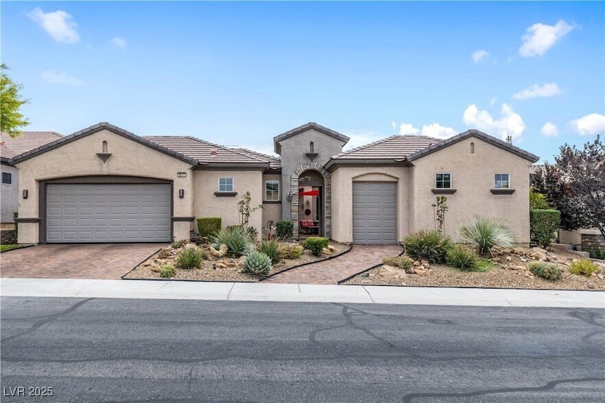 Foto principal - 2611 Savannah Springs Ave