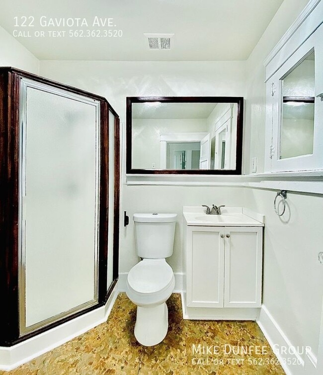 Building Photo - 122 Gaviota Ave