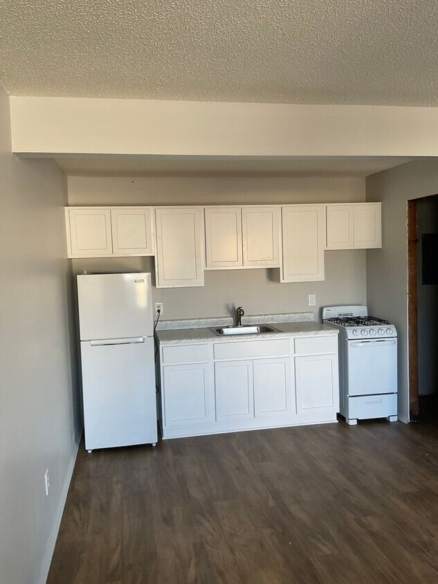 Foto del edificio - 806 E 14th St