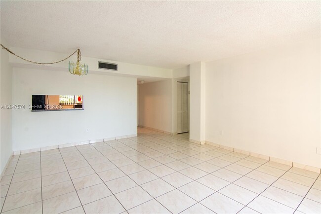Foto del edificio - 8600 SW 133rd Avenue Rd