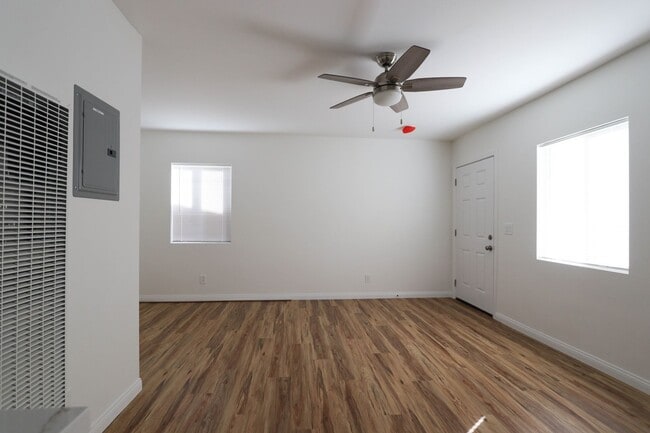 Foto del edificio - LB0167