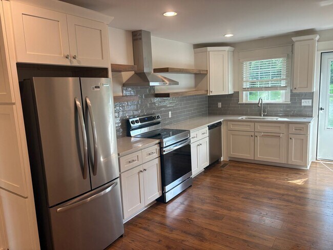 Foto del edificio - Brookwood Terrace