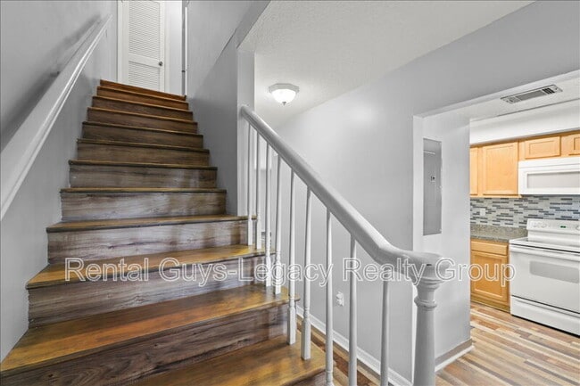 Photo - 11406 Bedford Oaks Dr Townhome